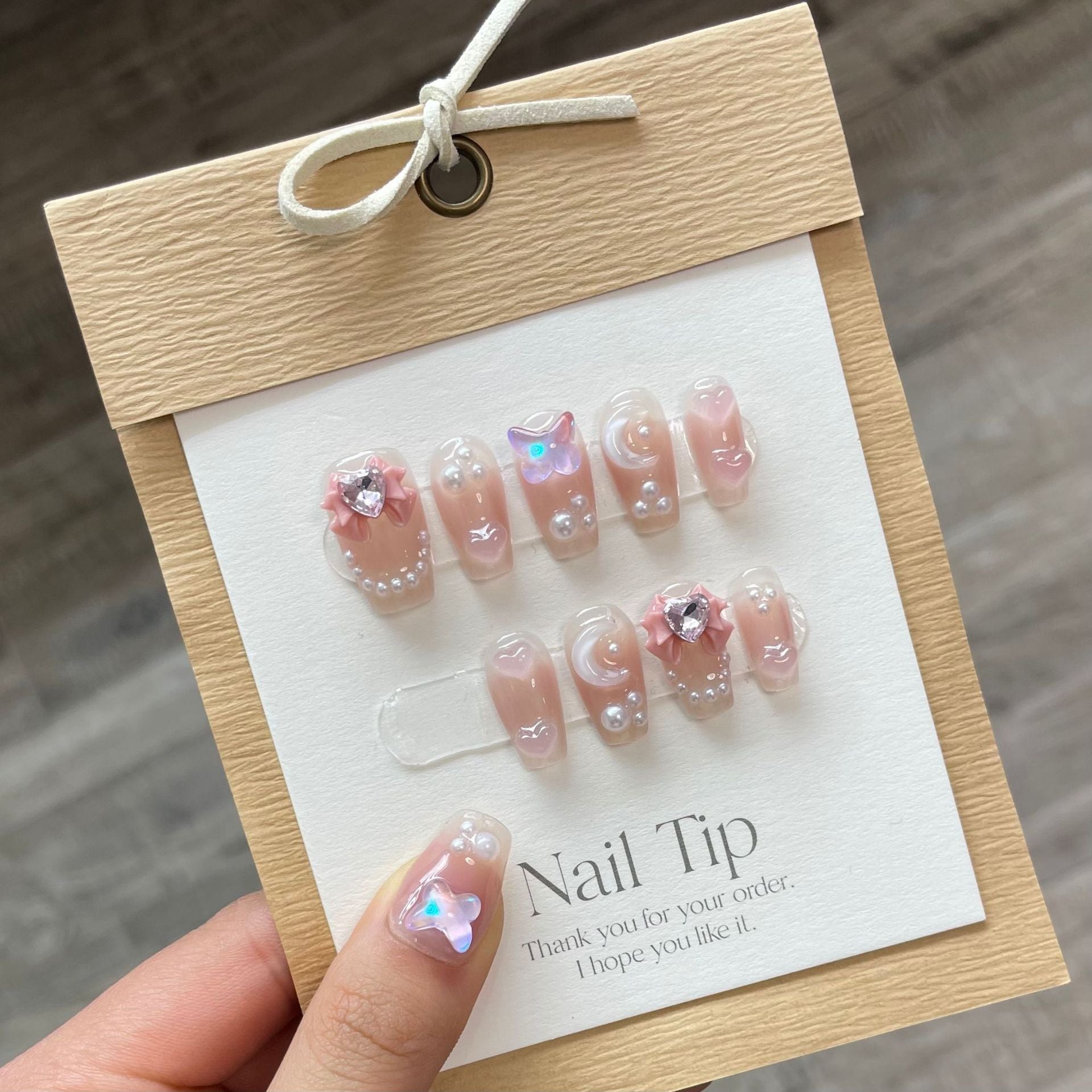 Elevate Your Look with 1024 Handmade Press-On Nails – Instant Glamour at Home
