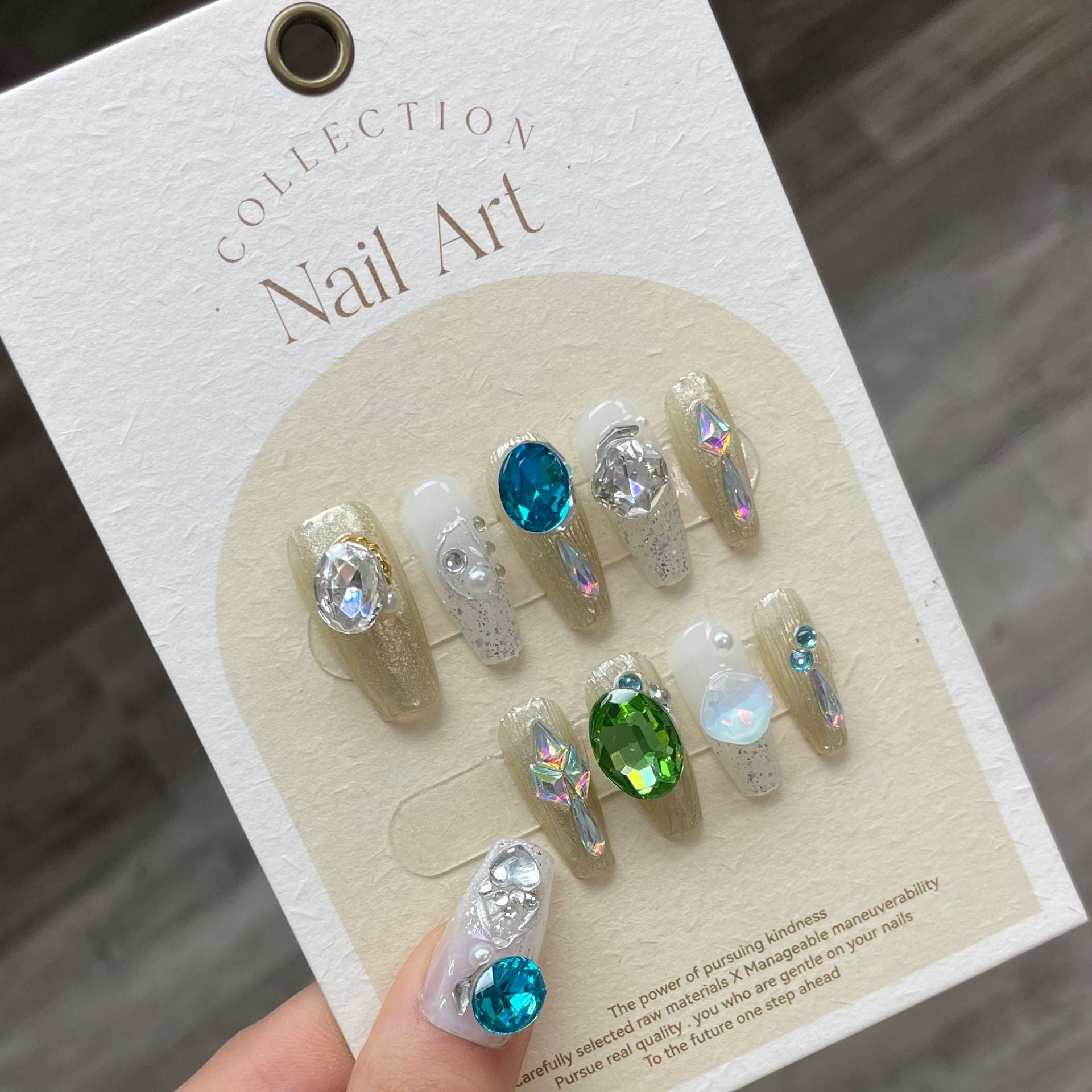 Elevate Your Look with 1024 Handmade Press-On Nails – Instant Glamour at Home