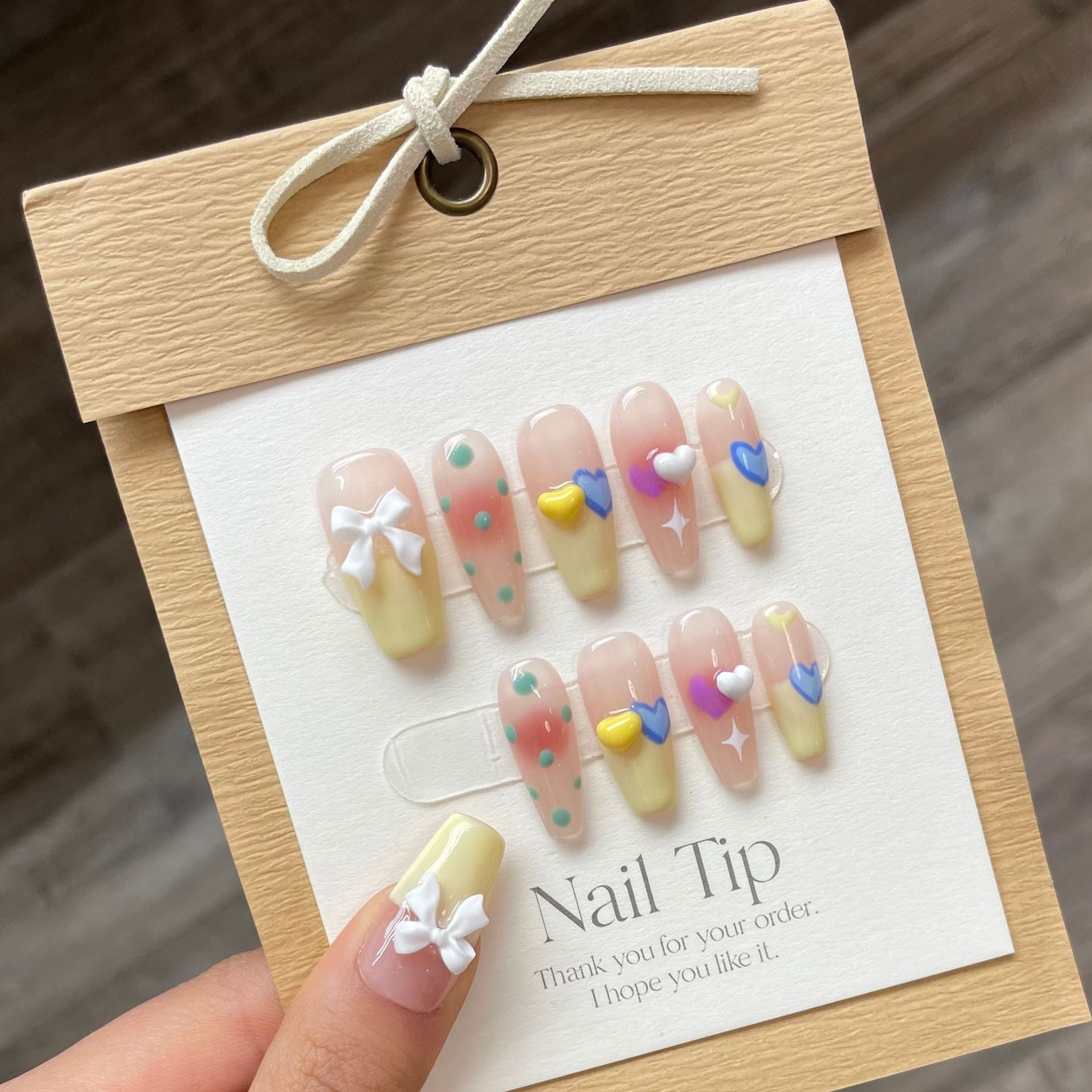 Elevate Your Look with 1024 Handmade Press-On Nails – Instant Glamour at Home