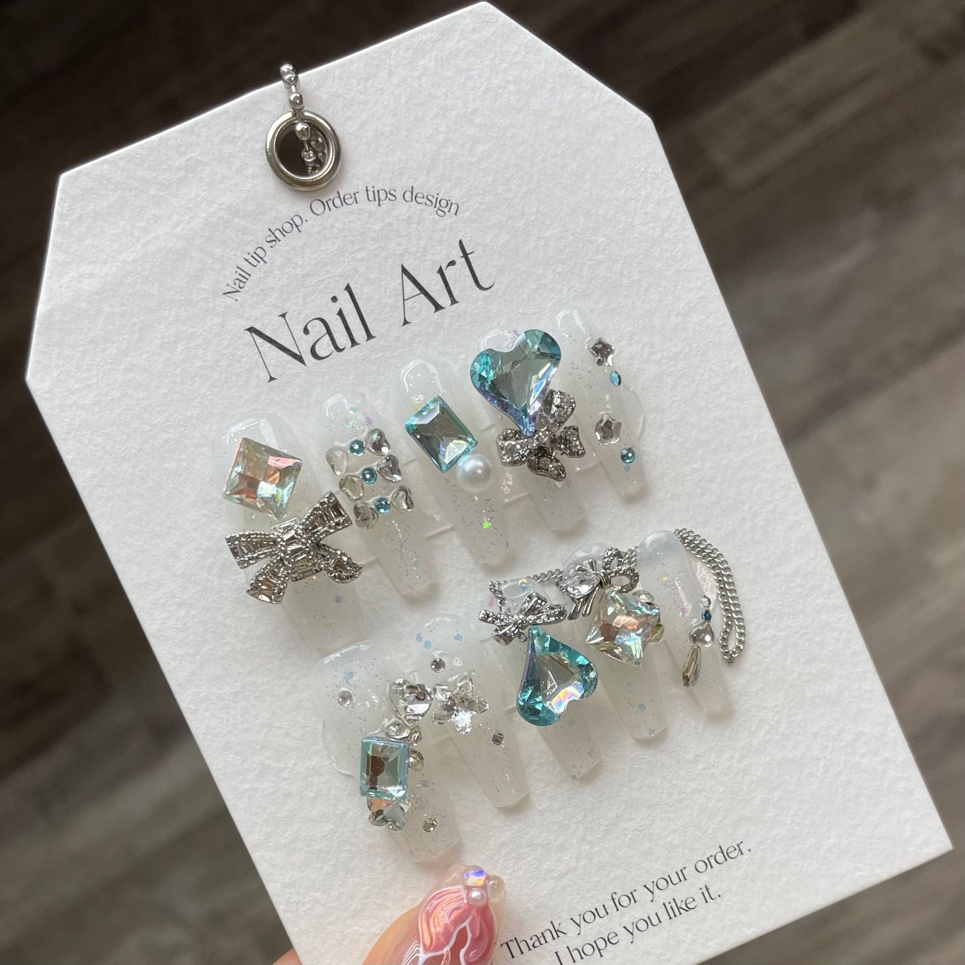 Elevate Your Look with 1024 Handmade Press-On Nails – Instant Glamour at Home