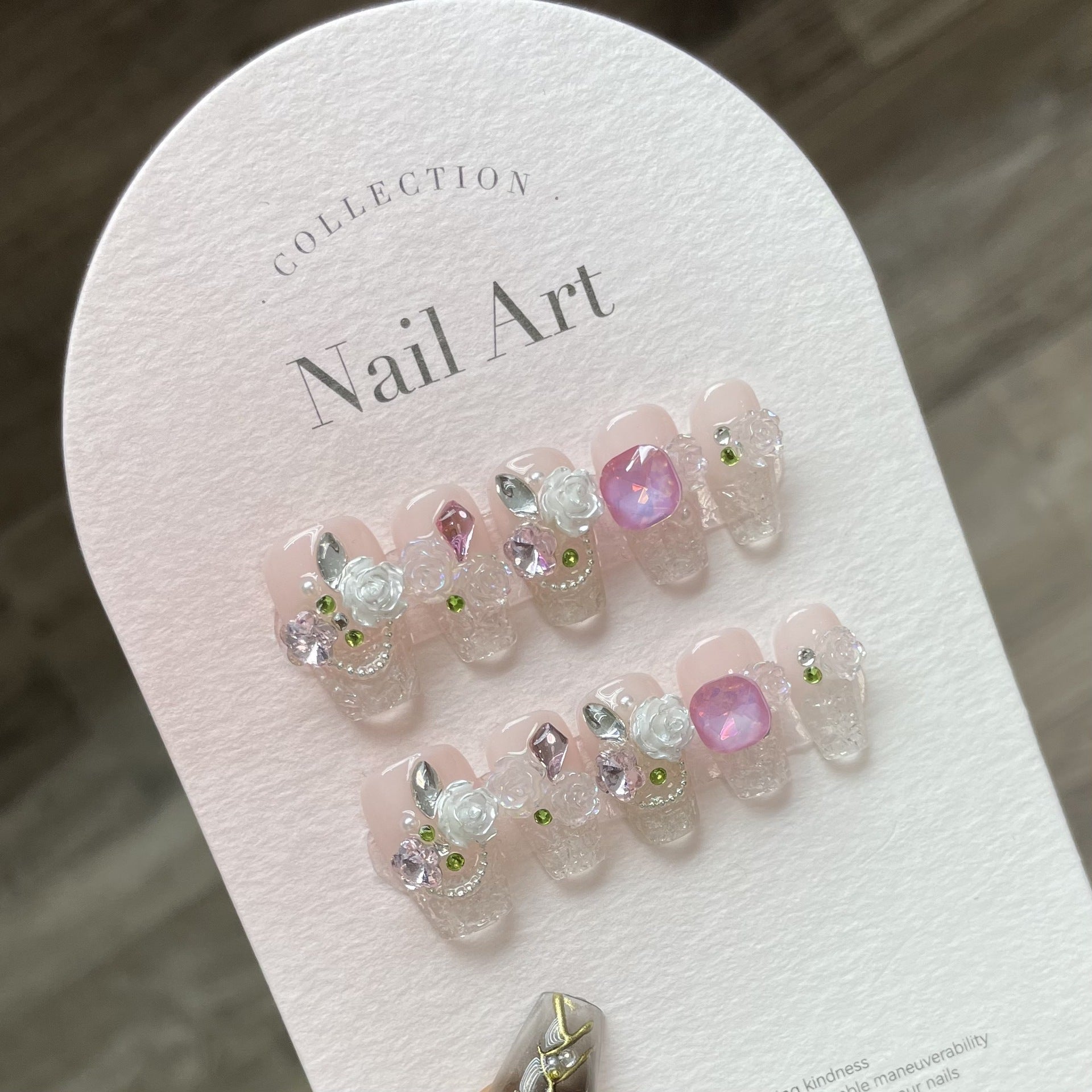 Elevate Your Look with 1024 Handmade Press-On Nails – Instant Glamour at Home